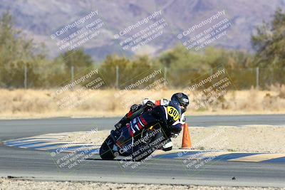 media/Jan-09-2022-SoCal Trackdays (Sun) [[2b1fec8404]]/Turn 6 (1035am)/